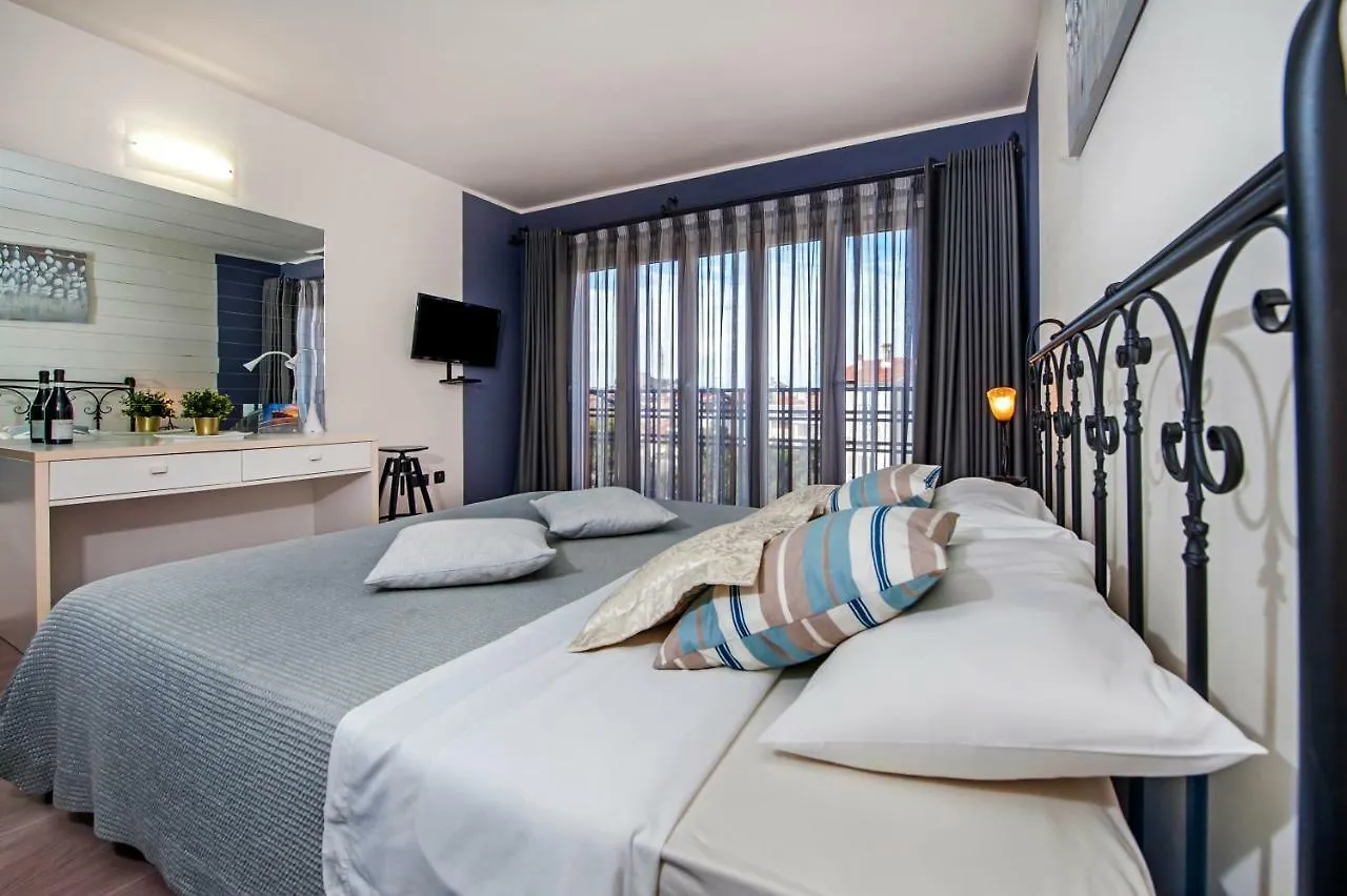 Guesthouse Bellavista Rovinj 4*,  Croatia